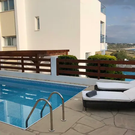Marina View 11 Villa Peyia