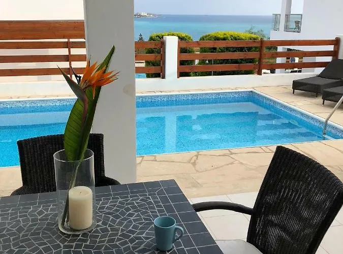 Marina View 11 Villa Peyia